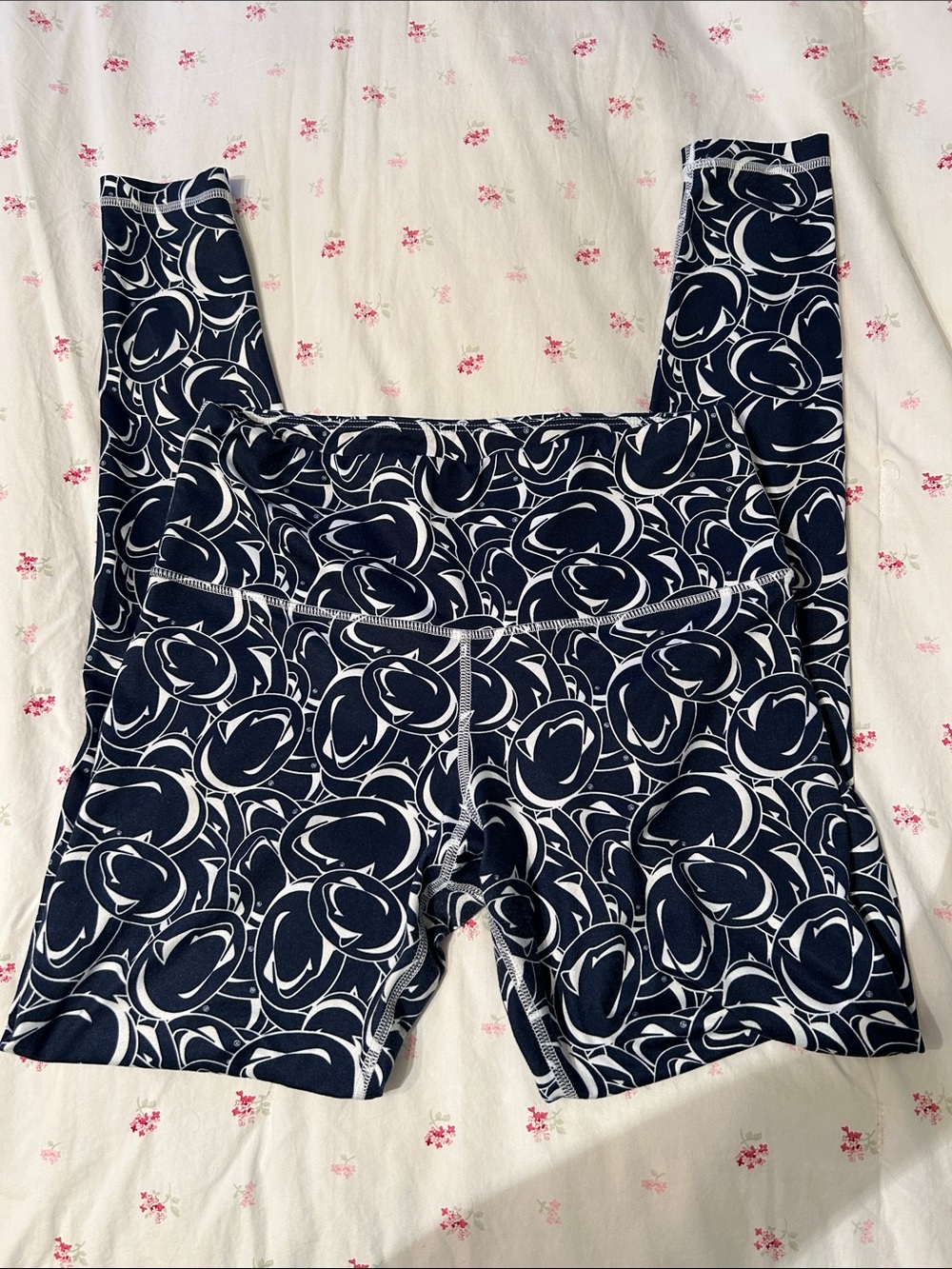 Zoozatz Penn state leggings, full length , M